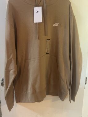 Nike Men’s Tan Hoodie